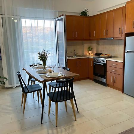 Maistro Suites With Pool, Matala Exterior photo